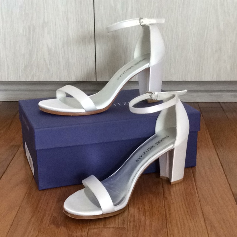 Stuart Weitzman NearlyNude Sandal - 9M